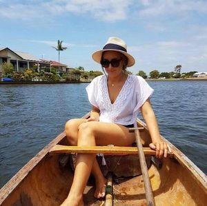 Meet your Posher, Emma